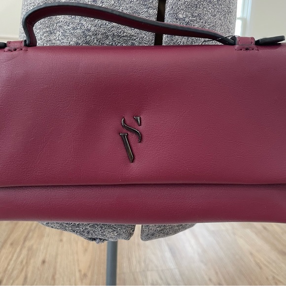 burgundy red contemporary, Simply Vera Vera Wang Crossbody purse - Picture 3 of 8